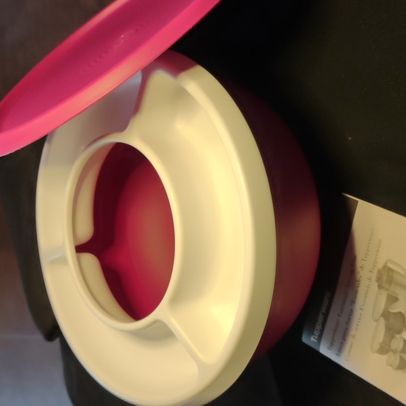 Tupperware Essentials Serving Line Party Bowl and Tray - Picture 6 of 6